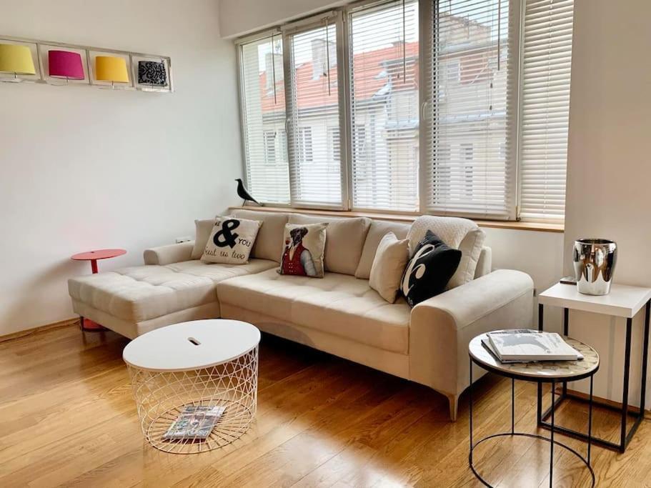 Large 2-bedroom Centre Art * Sofia